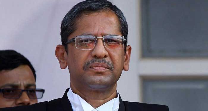 چیف جسٹس آف انڈیا کادرد،سرکار بھی ججوں کو بدنام کرنے لگی ہے