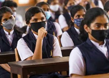 دہلی میں کورونا کی پھر دستک ، ٹیچر اور اسٹوڈنٹ ملے پازیٹیو، کلاس میٹ کو گھر بھیجا