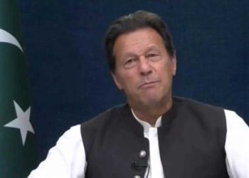 اسلام آباد کی سڑکوں پر فوج،عمران کے وفاداروں پر چھاپے ماری