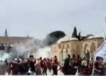 مسجد اقصیٰ میں نمازیوں پر اسرائیل کا ڈرون سے حملہ، جارحیت کی نئی مثال