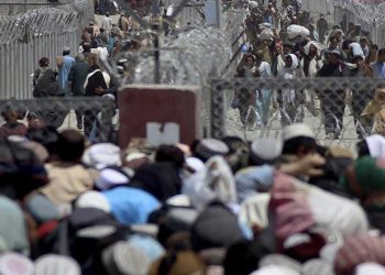 پاکستان خبردار رہے، افغان طالبان کی اسلام آباد کو تنبیہ