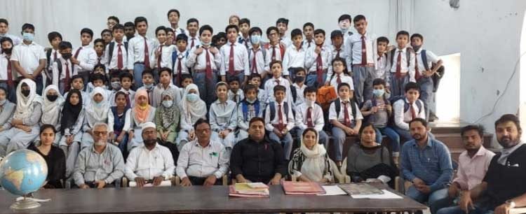 اینگلوعربک اسکول میں عالمی ارتھ ڈے کا انعقاد