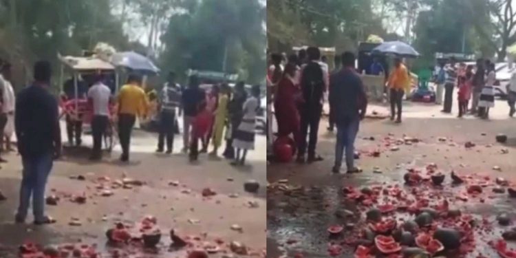 ہندو ریڈیکل عناصر نے مسلم دکانداروں کے ٹھیلے الٹ دے ،سامان پھینک دیا