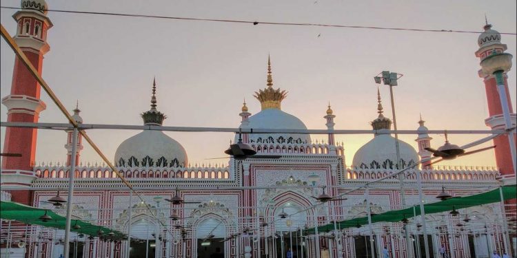 رامپور میں بھی سڑک پر نہیں پڑھیں گے جمعۃ الوداع اور نماز عید