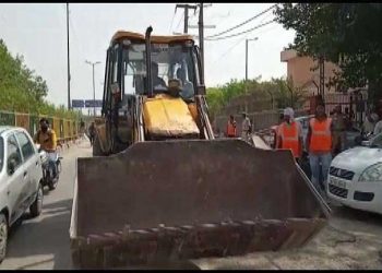 دینک جاگرن کا دعویٰ،:جہانگیر پوری کے بعد اوکھلا میں بھی چلے گا بلڈوزر
