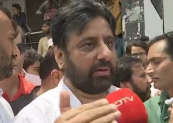 امانت اللہ خاں نے کہا:’میں ہٹواؤں گا تجاوزات،مجھے بتائے تو ایم سی ڈی‘