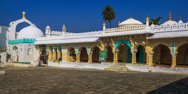 اورنگزیب کا مقبرہ پانچ دنوں کے لیے بند