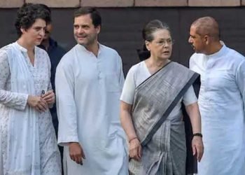 کانگریس ایک پریوار ایک ٹکٹ کا فارمولہ لاگو کرے گی!