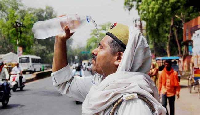 دہلی میں پارہ49ڈگری کے پار،قیامت کی گرمی
