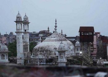 کیا بنارس کی گیان واپی مسجد کو بابری مسجد بنانے کی کوشش کی جارہی ہے؟