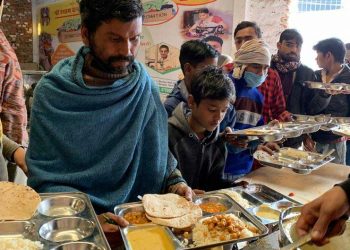 ہندوستان میں15 فیصد آبادی کی ماہانہ آمدنی 64 ڈالر سے بھی کم