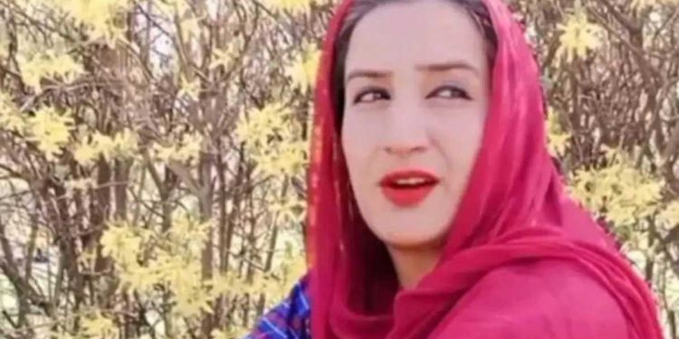 خاتون آرٹسٹ کو ملیٹینٹوں نے گولی مارکر ہلاک کر دیا