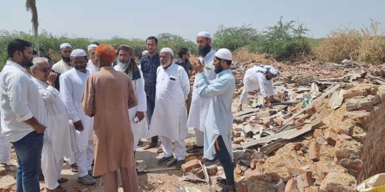 گجرات :فساد زدہ علاقوں میں جمعیۃ کے اعلیٰ سطحی وفد کا دورہ