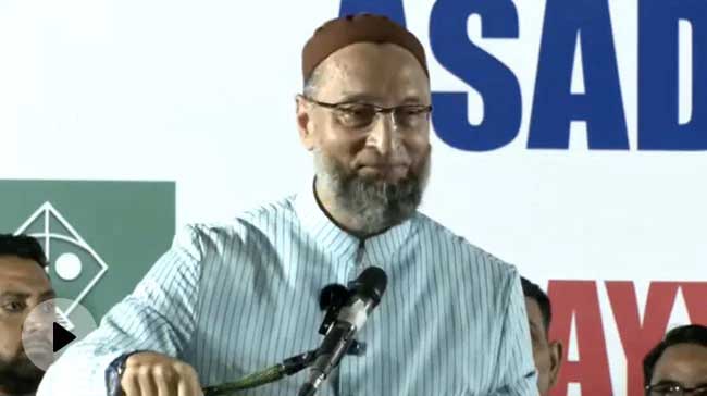 اویسی کا دعویٰ ،آدی واسیوں اور دراوڑوں کا ہے بھارت