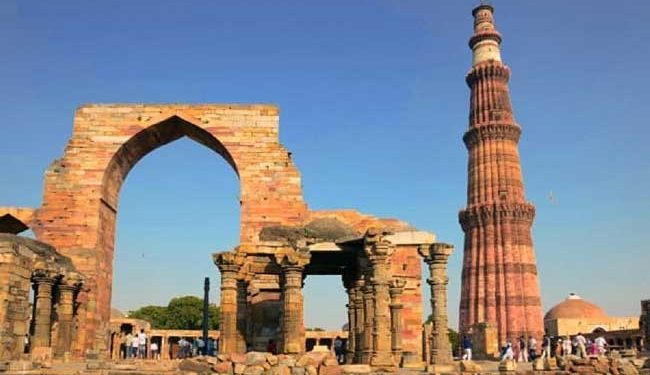 قطب مینارتنازع ،جج نے کہا 800سال سے پوجا نہیں ہوئی آگے بھی رہنے دیں