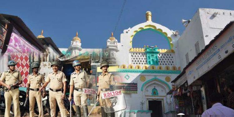 دھمکی کے بعد اورنگزیب کے مقبرے کی سیکورٹی بڑھائی گئی