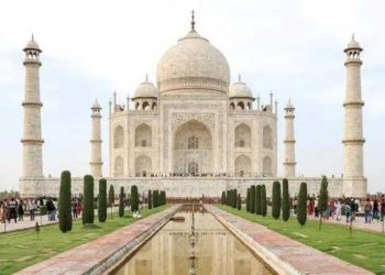 تاج محل پر تنازع کب شروع ہوا، اب تک کیا ہوا؟