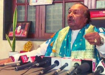 سنگھ کابھگوا جھنڈا قومی جھنڈا بنے گا،بی جے پی لیڈر کی پیشن گوئی
