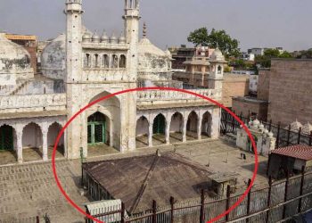 وضوخانہ پر لگے 9تالے ،سیکورٹی سی آر پی ایف کے حوالے