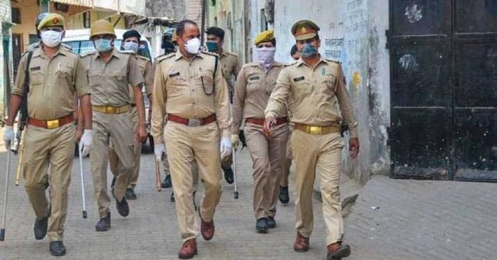 مرادآباد میں فرقہ وارانہ تشدد،جم کرلاٹھی ڈنڈے چلے ،تین گرفتار