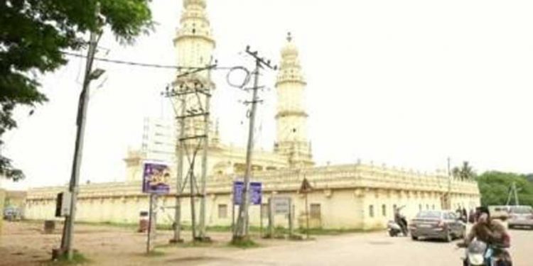 اب ٹیپو کی تعمیر کردہ مسجد پر ہندوتوا کی نظر