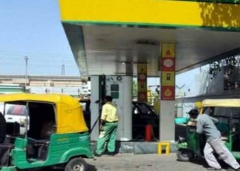 پھر مہنگی ہوئی سی این جی ،2روپے فی کلو بڑھے دام