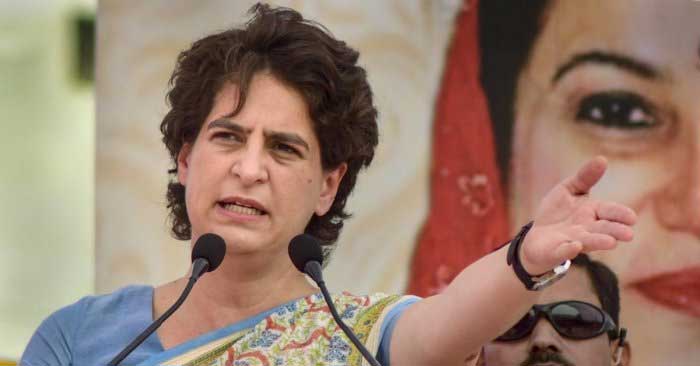 جب لوگ کورونا کی تباہی سے دوچار تھے، حکومت اعداد و شمار کی بازی گری میں مصروف تھی: پرینکا
