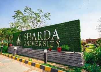 ہندوتوا اور فاشزم پر سوال سے یوجی سی کو لگی مرچ، مانگی رپورٹ