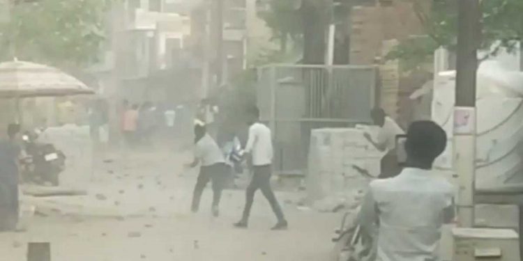 آگرہ میں معمولی بات پر فرقہ وارانہ جھڑپ،کشیدگی،4گرفتار