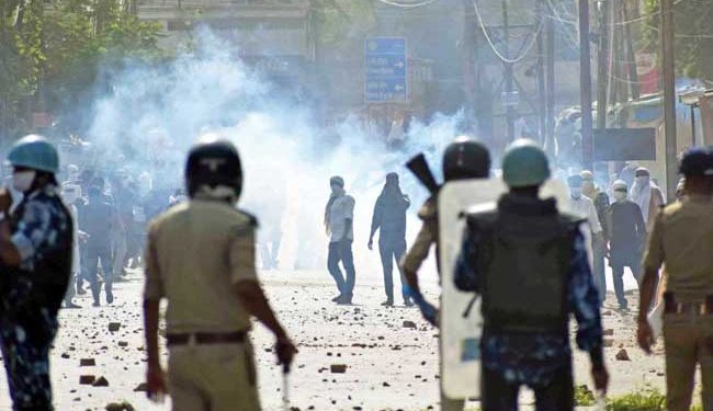 اترپردیش میں احتجاج کے بعد تابڑ توڑ گرفتاریاں