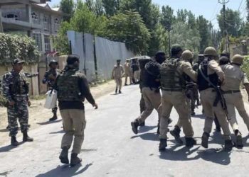 جموں و کشمیر: کشتواڑ، بھدرواہ میں کشیدگی، کرفیو، انٹرنیٹ سروس بند