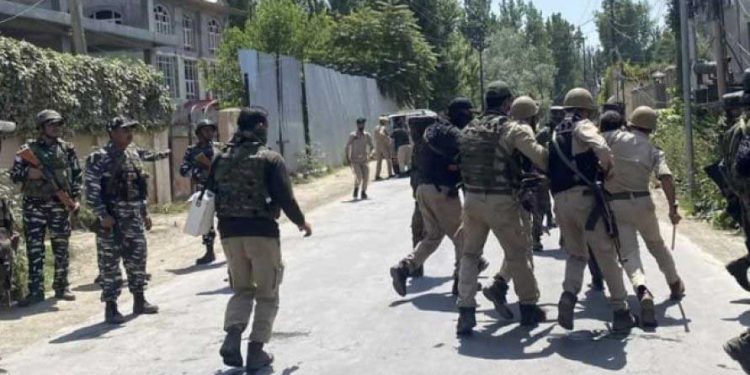 جموں و کشمیر: کشتواڑ، بھدرواہ میں کشیدگی، کرفیو، انٹرنیٹ سروس بند