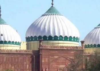 متھرا: شاہی عیدگاہ مسجد میں سروے کمیشن بھیجنے کا مطالبہ