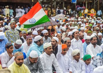 تباہی ، مایوسی اور بے غیرتی کے تین منظر اور مسلم قیادت