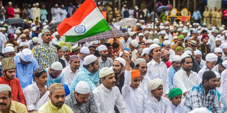 تباہی ، مایوسی اور بے غیرتی کے تین منظر اور مسلم قیادت