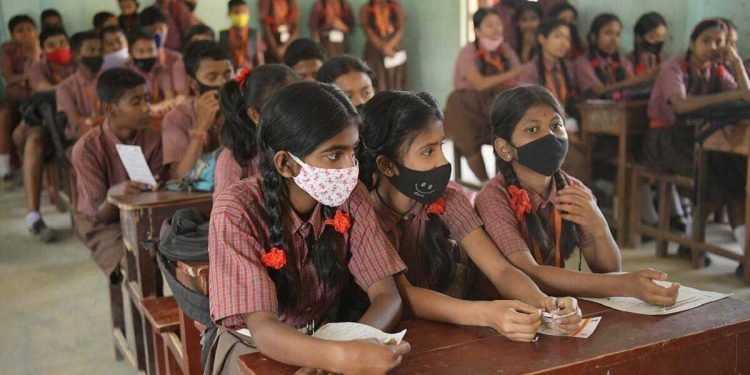 یہ سچ ہے ! NCERTنےسلیبس سے دلتوں،اقلیتوں سے متعلق چیپٹر ہٹادیئے