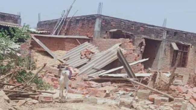 پرتاپ گڑھ: جمعیۃ کے وفد کی انہدامی کارروائی کے شکار کنبوں سے ملاقات، ہر ممکن مدد کی یقین دہانی
