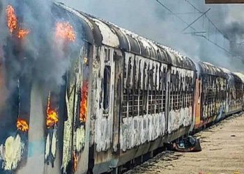 اگنی پتھ: بہار میں ریلوے نے ٹرینوں کا آپریشن روک دیا