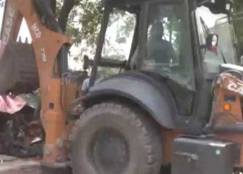 کانپورتشدد:کلیدی ملزم ہاشمی کے ساتھی کے تجاوزات پر چلا بلڈوزر