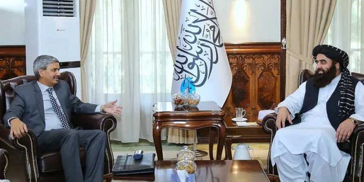 آخرکار طالبان سرکار سے بھارت نے بات چیت شروع کردی