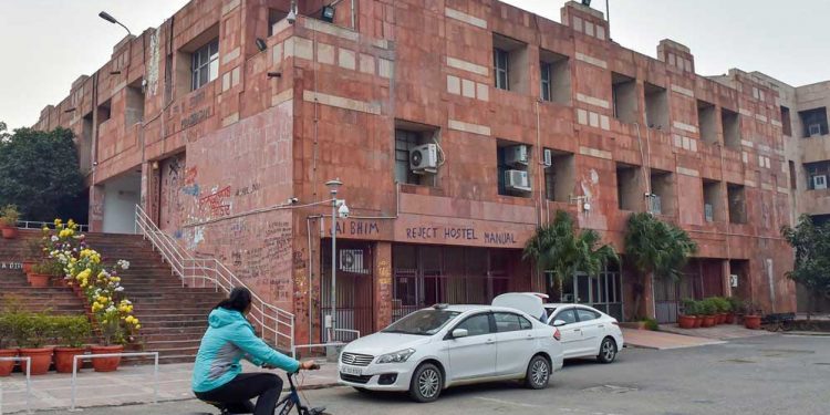30جون تک جے این یو کیمپس خالی کرو،کئی کینٹین و ڈھابہ مالکوں کو انتظامیہ کا فرمان