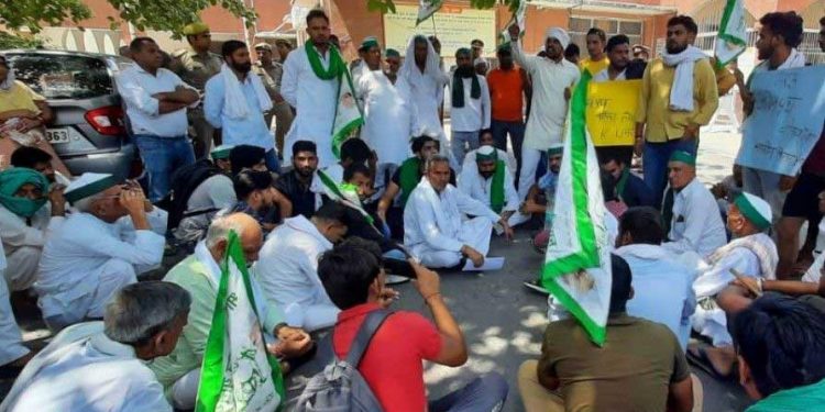 اگنی پتھ اسکیم کے خلاف سنیکت کسان مورچہ کا احتجاج