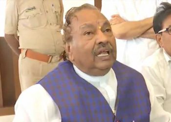‘کرناٹک مسلمانوں کے باپ کی جگہ نہیں’بی جے لیڈر کی دھمکی کہا جاؤ پاکستان