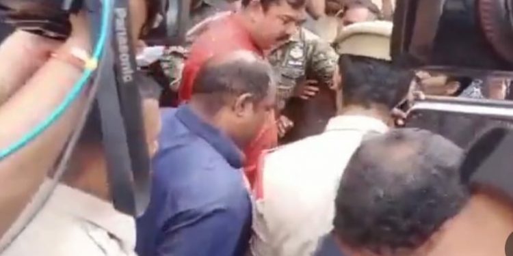 گستاخ رسول راجہ سنگھ دوبارہ گرفتار،’دھرم یدھ’ ہندوؤں سے ساتھ دینے کی اپیل ’