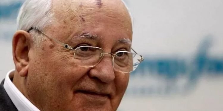 سوویت یونین شکن گورباچوف نہیں رہے