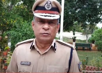 عشرت جہاں انکاؤنٹر کو فرضی قرار دینا مہنگا پڑا،افسر کی معطلی ،سپریم کورٹ کی روک روک