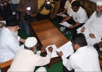 سروے ٹیم ندوہ میں،باہرپولیس،ہرچیز کی پڑتال