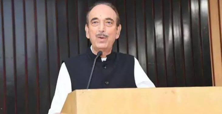 ‘غلام ‘کا نئ پارٹی کا اعلان ‘ آزاد’ لفظ بھی شامل