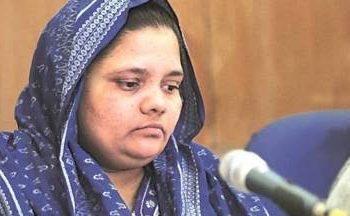 بلقیس کے مجرم رہائ سے قبل 1000سے زیادہ دنوں جیل سے باہر رہے