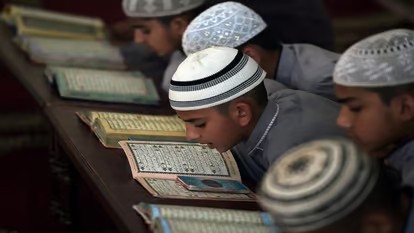 اعظم گڑھ میں219مدارس کاغذوں پر،سرکاری امداد بھی لی،اب ہوگی کارروائی